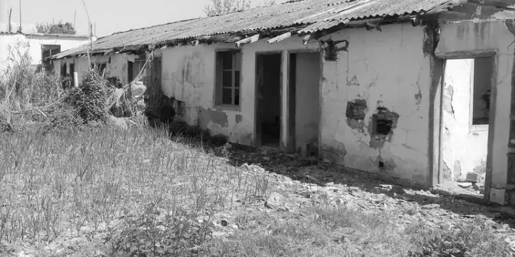 “Në Baldushk, rrinim edhe nga tre ditë pa ngrënë, por motra, pastruese të një lokal në ‘Brrakë’, mblidhte mbeturinat e…”! /Kujtimet e Ylli Tabakut, që vuajti 27 vite burg