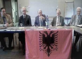 “U arratisa, pasi UDB-ja zbuloi organizatën tonë…” / Historia e panjohur e ish-Konsullit shqiptar në Zvicër, që u burgos dy herë nga Tito dhe dy herë nga Enver Hoxha