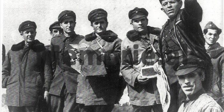 “Oficer Nasi Bakuli, duhet të jetë agjent, pasi ai thotë se udhëheqësi kryesor i Partisë…”!/ Maj ’82, denoncimi për komandantin e artilerisë në Peqin