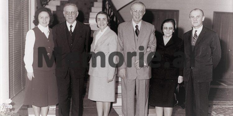 “Mehmet, mua më ka ardhur një sekretar i parë rrethi dhe më ka thënë se, ju keni biseduar edhe çështje kufijsh…”?!/ Akuzat e Enverit në mbledhjen e Byrosë, 17 dhjetor ‘81