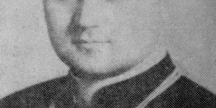 “Ngjitë me Kishën Katolike në Tiranë, zotnijtë Koja dhe Curri, mbajnë një kafe me emnin ‘Drita’, e cila n’fakt ka pamjen e një bordeli, ku vajza të reja…”!/ Zbulohet letra e Dom Shtjefën Kurtit