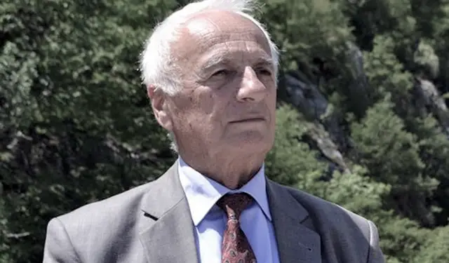 “Rexhep Ayn Lajçi, duhet të jetë agjent i Zbulimit Jugosllav që vepron nëpërmjet Turqisë kundër vendit tonë, prandaj, Aishe Sh. dhe Sterjo Spase…”/ Udhëzimet e shefit të Sigurimit në ’83-in