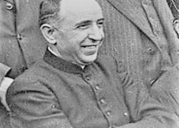 “Dom Shtjefën mbante lidhje të misionet e huaja diplomatike në Tiranë e të arratisurit nëpër male dhe informonte Vatikanin…”/ Historia e panjohur e famullitarit të Tiranës