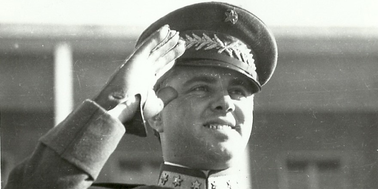 “Organet e Autoritetit mbyllën tërsisht Kuvendet e Tiranës, mashkullore dhe femërore, prandaj lutemi të nepni instrukcione…”/ Letra e Dom Shtjefën Kurtit, dërguar Enver Hoxhës në ’46-ën