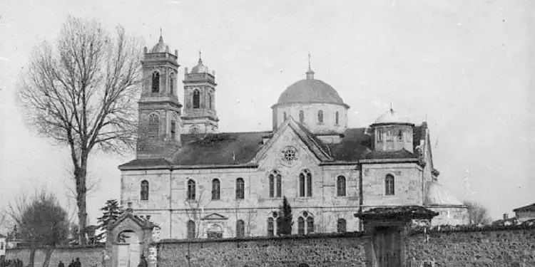 “Atë Josif Papamihali, pasi u dënua nga gjykata ushtarake e Korçës në gushtin e ’47-ës, u dërgua në kampin e kënetës së Maliqit, ku mbeti në llucë…”/ Historia e panjohur e priftit katolik të ritit unit