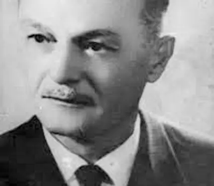 “Koçi Topçe dhe Koçi Kolloquku, partizan të Brigadës së IV-të prej Korçe, n’oborr të shtëpisë, i kanë ra babës pesë herë pistoletë kresë…”/ Historia e dhimbshme e shërbyesit të Kol Bib Mirakajt