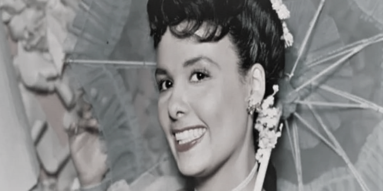 Nga Charlie Chaplin, te Dalton Trumbo, Peter Seeger, etj., / Historia e panjohur e shtatë artistëve të mëdhenj, karriera e të cilëve u rrëzua, nga lista e zezë e Hollywood