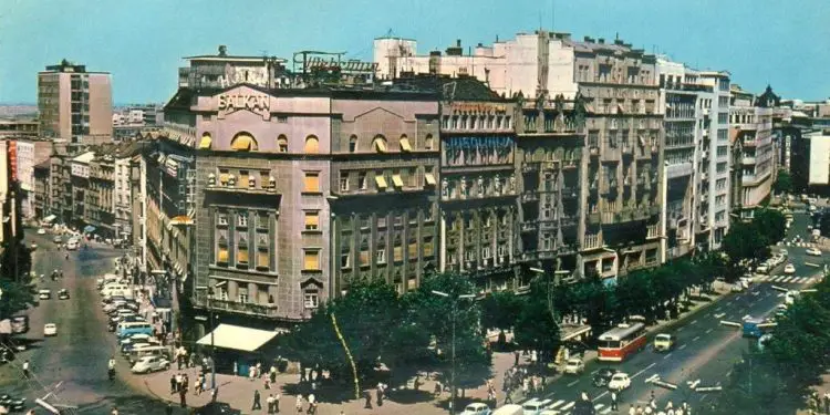 “Moska po dërgon në ambasadën e saj në Beograd dhe në Kosovë, shumë zbulues të maskuar si ‘specialistë e pedagogë’, të cilët para 1960-ës, ishin në Shqipëri, si p.sh.,…”/ Relacioni i Drejtorit të Zbulimit në ’74-ën
