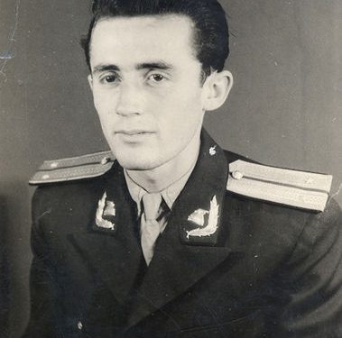 “Të nxirren të dhënat për N. Lucin e S. Kelmendin, për aktet diversioniste ndaj përfaqësive tona jashtë…” / Raporti sekret i Sigurimit në ’83-in, për ‘grupin’ që do vriste Enver Hoxhën në Krujë