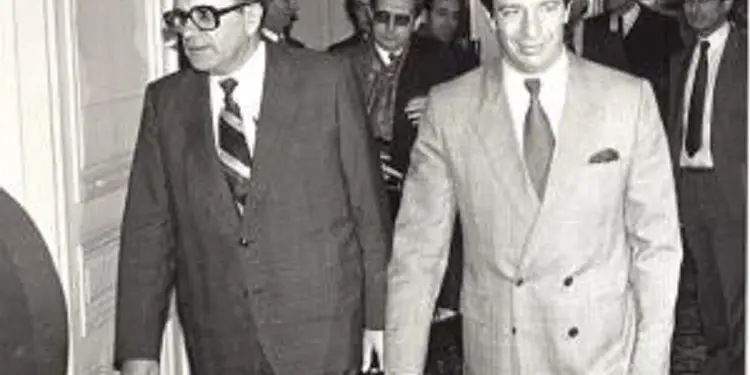 Letra për Hysniun dhe Mehmetin: “Sokrat Plaka, i thotë sekretarit të parë: ju të Sigurimit, keni hijen e rëndë dhe…”/ Relacioni tepër sekret në ’77-ën, për dy titullarët e ambasadës në Beograd