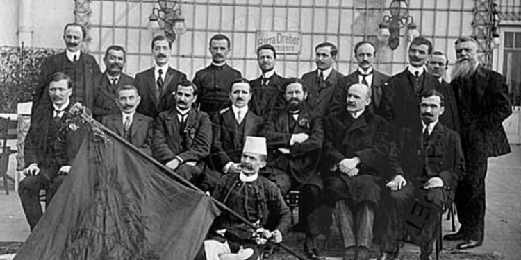 “Gazetari i ‘Il Messaggero’, miku i Nolit dhe Gurakuqit, që vdiq teksa investigonte vrasjen e gjeneral Telinit nga grekët dhe…”/ Historia e publicistit që u harrua nga shqiptarët dhe u vlerësua nga Musolini