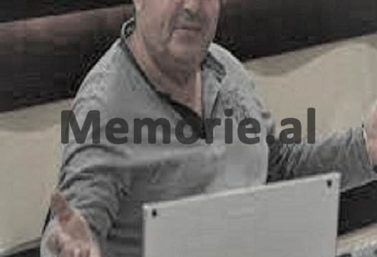 “Dikur në kampin e pionierëve “Qemal Stafa”, të Durrësit, kur shkonim me një fletë kampi dhe drejtori i paharruar…”/ Kujtimet e publicistit dhe ish-arbitrit të njohur të futbollit