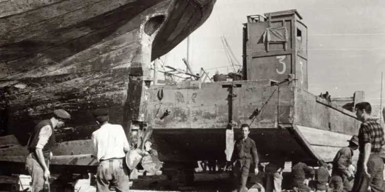 “Nga ‘Vila Lule’ që arkitekt Sotiri, i’a bërë dhuratë të shoqes, te Pista ‘Iliria’, me dashuritë e fshehta të vajzave gjermano-lindore që, për t’ju shmangur Sigurimit, ato…”/ Historia e panjohur e Plazhit të Durrësit