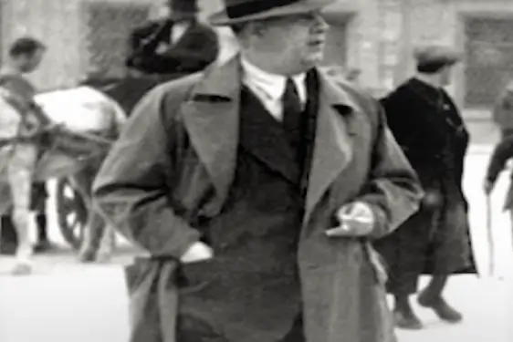 “Enver Hoxha e mashtroi vajzën bukuroshe italiane, Aurelia Terruzi, bashkëshorti i së cilës, Renato, vdiq në burgun e Burrelit, pasi…”/ Historia tragjike e familjes Pozelli