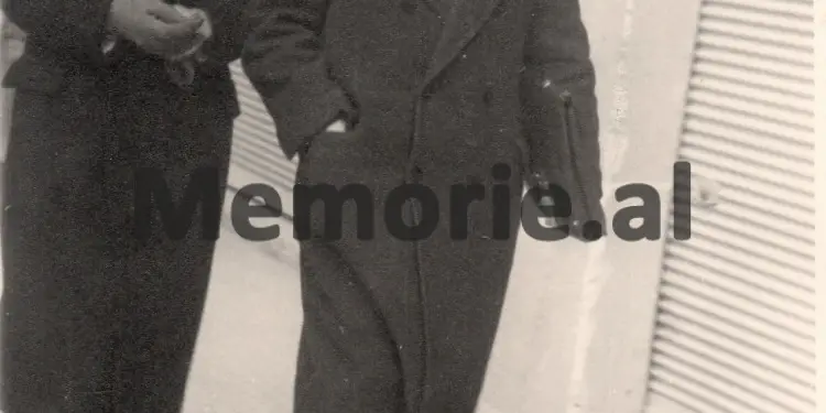 “Rrok Gera, u diplomua në Vjenë dhe shërbeu si ekonomist, diplomat, jurist, politikan, ministër, etj., deri…” / Historia e panjohur e pinjollit të familjes aristokrate të Shkodrës, që vuajti në burgun e Burrelit