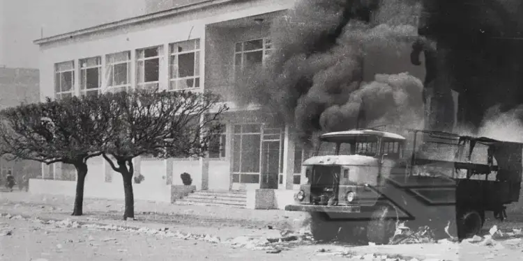 “Më 2 prill ‘91, kujtoj të bijën e artistit të madh Gjok Vata e cila bëri një akt heroik: kërceu mbi tankun që Dega e Brendshme kishte sjellë aty dhe…”/ Dëshmia e studiuesit të krimeve të komunizmit