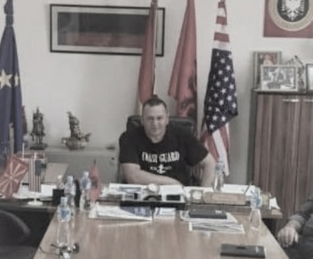 “Në Shqipëri, jeta e njeriut vlen shumë pak, më pak se gjysma, madje më pak se ngritja në ajër e një helikopteri, apo aparatura e munguar e një ambulance…”/ Refleksionet e emigrantit, pas humbjes së shokut të fëmijërisë