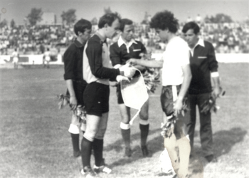 “When Bayazit scored the goal with the French in ‘Qemal Stafa’ from a free kick, the Kavaja fans expressed; ‘Mine, China and Platina’…”/ The unknown story of one of the stars of Albanian football