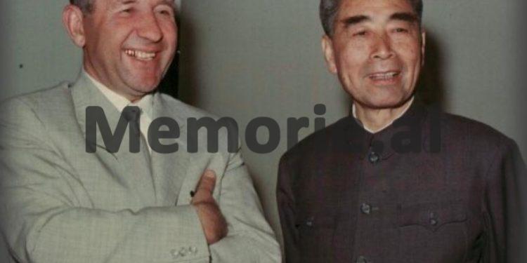 “Toni i kujdesshëm i Enver Hoxhës, mund të tregojë se ai dëshiron, që ta evitojë një ashpërsim të mëtejshëm të marrëdhënieve me Pekinin, pasi…”/ Relacioni sekret nga Vjena, për Komitetin Qendror