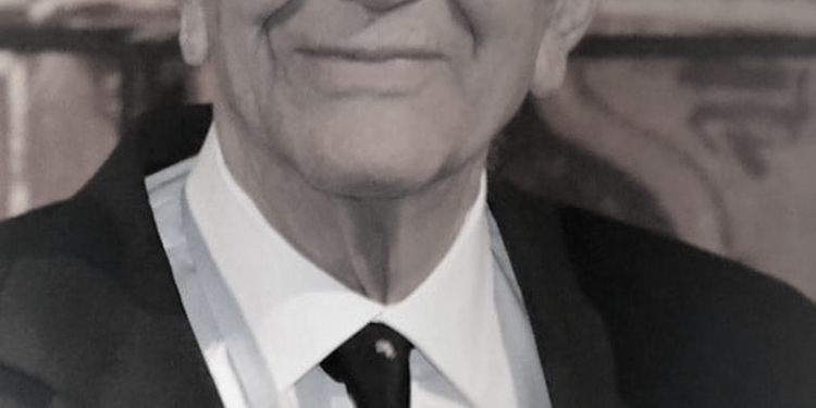 “Pasi doli nga burgu në ’63-in, e internuan në fshatrat e Beratit, Fierit dhe Lushnjes, ku e pambrojtur nga askush, ra preh e lojërave vrastare të Sigurimit…”/ Dëshmitë e shkrimtarit të njohur nga SHBA-ës