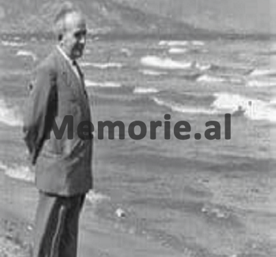 “Dëshmojnë se, komandanti i burgut, urdhëroi ta groposnin të gjallë Mitrush Kutelin, në një gropë balte, por bashkëvuajtësit…”!/ Refleksionet e shkrimtarit, ish-i dënuar politik