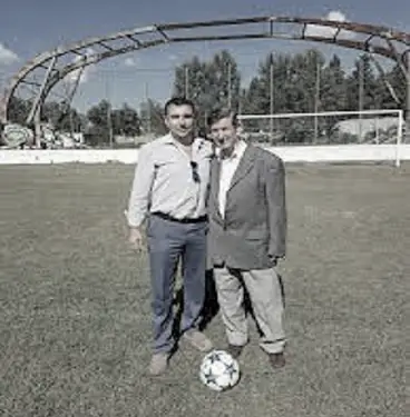 “Pasi shkëlqeu te ‘Partizani’ e ‘Dinamo’, edhe në ndeshjet ndërkombëtare, braktisi blutë për Durrësin, por ministri Hazbiu, s’ia fali kurrë…”/ Historia e panjohur e rusit të bardhë, Bespallov, që vuajti 7 vjet në Spaç