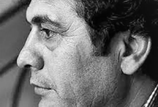 “Në ndryshim nga njerëzit me drejtpeshim të shëndetit mendor, që nuk e asgjësojnë objektin e dashurisë, Enver Hoxha i likuidoi të gjitha femrat…”/ Refleksionet e studiuesit dhe shkrimtarit të njohur