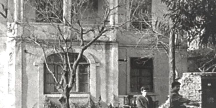 “Oficerët e Sigurimit e tërhoqën me forcë dhe nuk e lanë të përqafonte gruan e tij bukuroshe, jugosllaven, Anica, me fëmijën një muajsh që po i jepte gji, të cilës…”/ Historia tragjike e familjes nga Kuçova