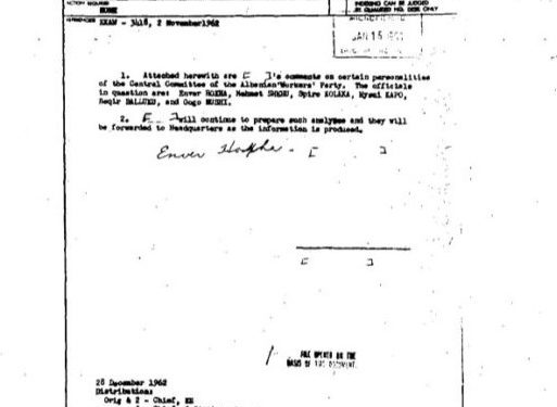 “Informacioni nis me të dhëna për jetën seksuale të Enverit kur ishte profesor në Korçë, ku shkruhet se ai …”/ Gazetari i njohur publikon dokumentet sekrete të CIA-s