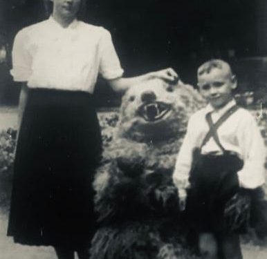 “Polakja Danuta Kosciuszko – Jukni, një emblemë e veçantë në vargimin e zinxhirit njerëzor që fati e degdisi në tokën e shqipeve në një dashuri…”/ Refleksionet e piktorit dhe publicistit të njohur