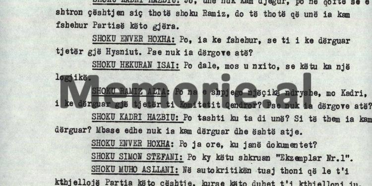 “Kadri, ti s’mund ta asgjesoje dokumentin, se do të kompromentoje, Mustafa Kondon, Koli Shuken, Ismail Qinetin, Gaqo Mborjen, Mehmet Çakën dhe…”/ Debatet e Ramiz Alisë në Byro, 8 tetor ‘82