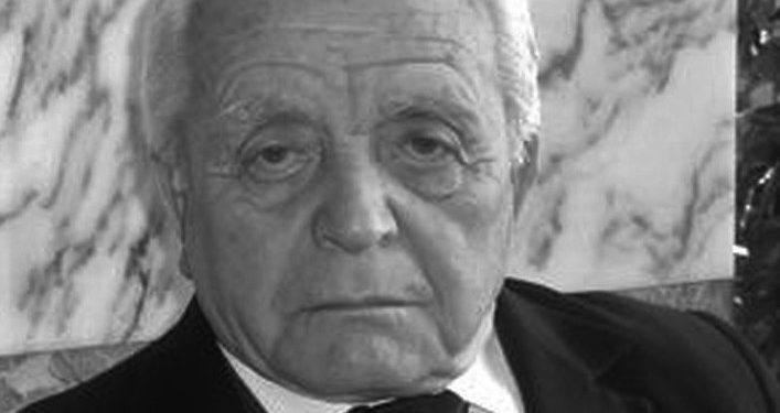 “Aty te shtëpia përdhese në mes të një pemëtoreje të Fermës ‘Gjergj Dimitrov’, ne fiknim dritat, ndiznim qirinj, pinim verë dhe…”/ Kujtimet e ish-gazetarit nga Çamëria që u burgos në ’71-in