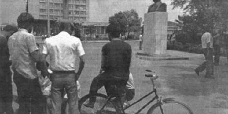 “Kur katili më goditi me shkelma në protezën prej druri, iu drejtova: kjo këmbë nuk ndjen dhimbje, se…”/ Dëshmia e trishtë e organizatorit të demonstratës së 13 janarit ’90-të, në Shkodër