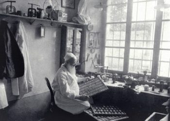 “Hafiz Dr. Hasan Kaduku, stomatologu i parë shqiptar, që u shërbeu si të varfërve, ashtu dhe princërve e diplomatëve…”/ Historia e shkodranit të famshëm, që Fishta, i kushtoi një poezi