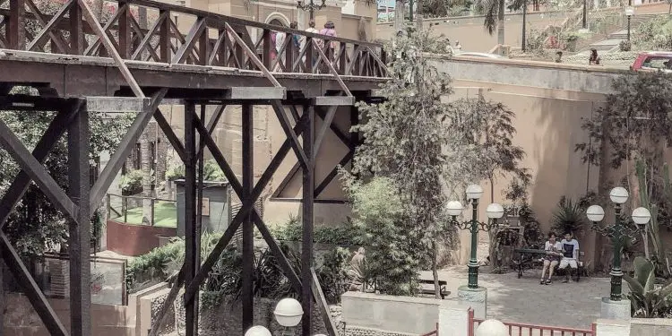 “Te vendi i fshehtë, që lidh godinën e Radios me Televizionin Shqiptar, u dashuruan shumë çifte, regjisorë e gazetarë të njohur, si …”/ Dëshmia e rrallë e ish-redaktores së RTSH-së