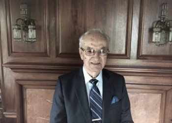 “Some policemen in the Beden camp put a prisoner on his back, a cart full of dirt, and when he fell, they kicked him. He was the professor…”/ The chilling testimony of the well-known intellectual from the USA 