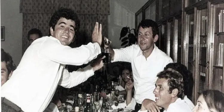 “Në ministri u dha alarmi pasi, komandanti i burgut, Marku, kishte futur në ‘Xhip’ vajzën bukuroshe, Katrinën dhe ishte nisur drejt kufirit…”/ Ngjarje tragjike e kampit të Tepelenës