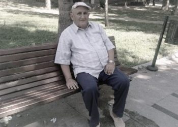 “Tragjedia ndodhi krejt papritur: Te mbikalimi i Fllakës, në orën 20.40 minuta, gjendet kufoma e një burri’, thuhej me titra…”/ Historia tragjike e përkthyesit të famshëm