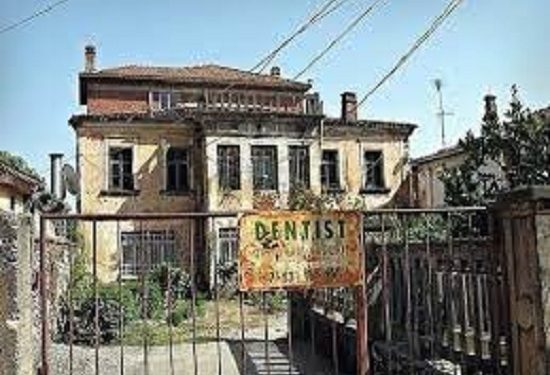 “Hafiz Dr. Hasan Kaduku, stomatologu i parë shqiptar, që u shërbeu si të varfërve, ashtu dhe princërve e diplomatëve…”/ Historia e shkodranit të famshëm, që Fishta, i kushtoi një poezi