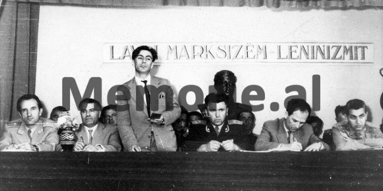 Enveri: “Kadri, ti me Beqirin më erdhët në Dajt dhe kërkuat miratimin tim, për arrestimin e Teme Sejkos, por Mehmeti s’ishte…”! / Mbledhja e panjohur e Byrosë Politike, 8 tetor ‘82