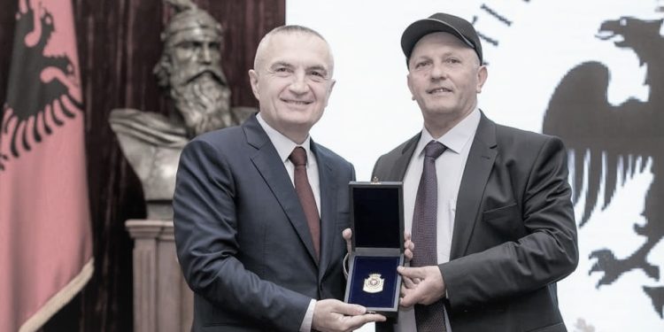 “Sule, kam një ofertë për ju nga ‘Dinamo’ e Bukureshtit, ku trajneri Luçesku, ka kërkuar që nga Shqipëria, të sillni vetëm Demollarin…”! Historia e panjohur e legjendës së dy “Dinamove”…!
