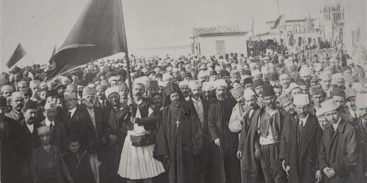“Në dokumentin e aktit të Pavarsisë që u gjet në sëndukun e firmëtarit të saj, Aristidh Ruci, në 1950-ën, thuhet…”/ Historia e panjohur e patriotit që njihej, si “Mëndja e Vlorës”!