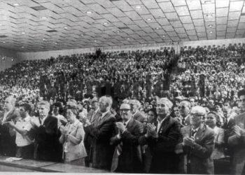 “Kur na thirri Mehmeti në një darkë në shtëpi, Petrit Dume i tha Shefqetit se; do jap urdhër të arrestoj, kurse Mehmeti, ndërhyri…”/ Enver Hoxha, në mbledhjen e Byrosë, janar ‘82