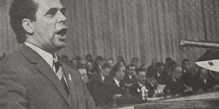 “Shokët gjermanë, na e paraqesin Bashkimi Sovjetik, si një vend ku ekziston ‘komunizmi’, ndërsa udhëheqja atje, është antikomuniste dhe…”/ Diskutimi i Enverit në Byro, maj ‘82