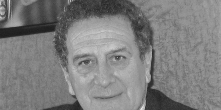 “Në dhjetor ’66-të, teksa shkova për stërvitje si zakonisht te këndi ‘Spartak’, trajneri ekipit, më doli para dhe me lot në sy…”/ Dëshmia e trishtë e legjendës së basketbollit shqiptar
