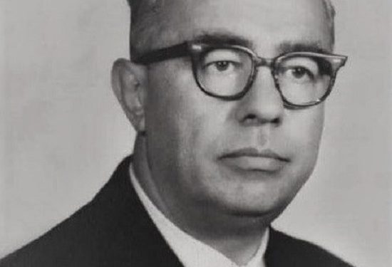 “Nëna, filloi të më puthte pa pushim, ndjeja lotët e saj dhe i buzëqeshi pak fytyra, kur pa bukën në çantën që kisha sjellë nga reparti…”!/ Dëshmia rrëqethëse nga Çikago, e ish-të internuarit