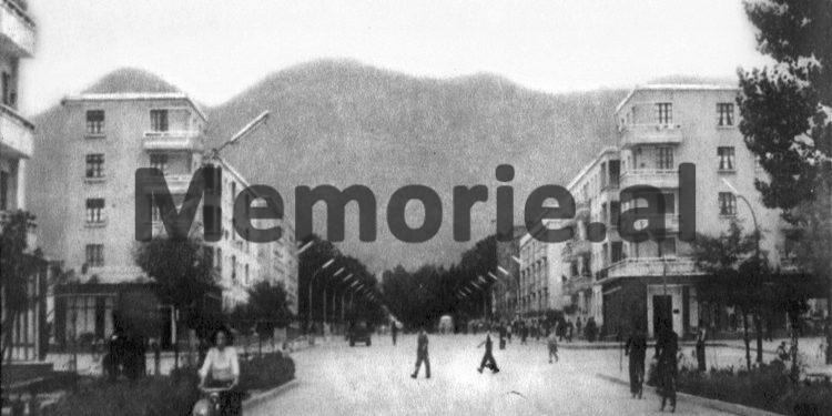 “Nga mësuesit, mjekët, berberët, shoferët, sportistët dhe fatorinët e autobuzëve, te artistët e drejtorët e ndërmarrjeve të ’21 Dhjetorit’…”/ Historia panjohur e lagjes së famshme