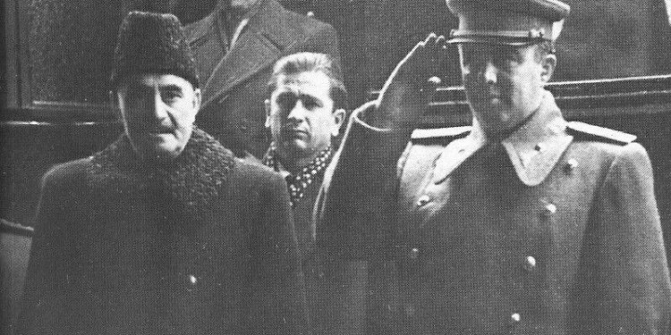 “Pasi mbeti pa të ardhura, Ali Kelmendi, u rekrutua si oficer i forcave të Kufirit që varej nga GPU-ja sovjetike, më parë kishte punuar si hekurkthyes…”/ Zbulohet ditari i Dimitrovit