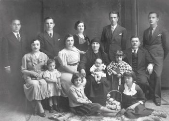 “I showed the poems I wrote against the regime when I was interned in Shtyllas to a fellow sufferer, but he immediately went to the Internal Branch and…”/ The sad testimony of the former political prisoner