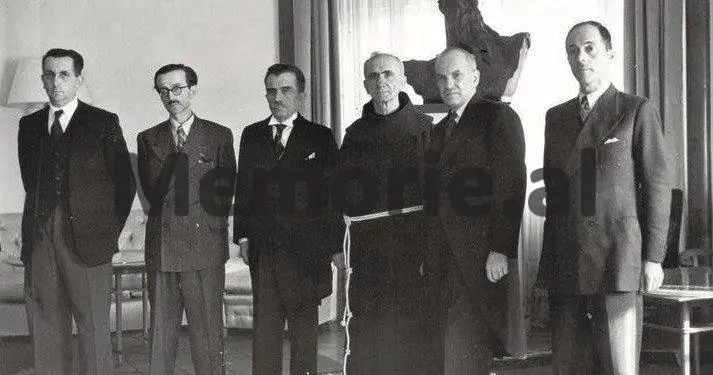 “Pas 33 vitesh, në ’74-ën, më lejuan të vija në Shqipëri, ku takova babanë 82 vjeçar, që kishte dalë nga burgu, por…/ Dëshmia e rrallë nga Bosnja e të bijës së ish-regjentit shqiptar